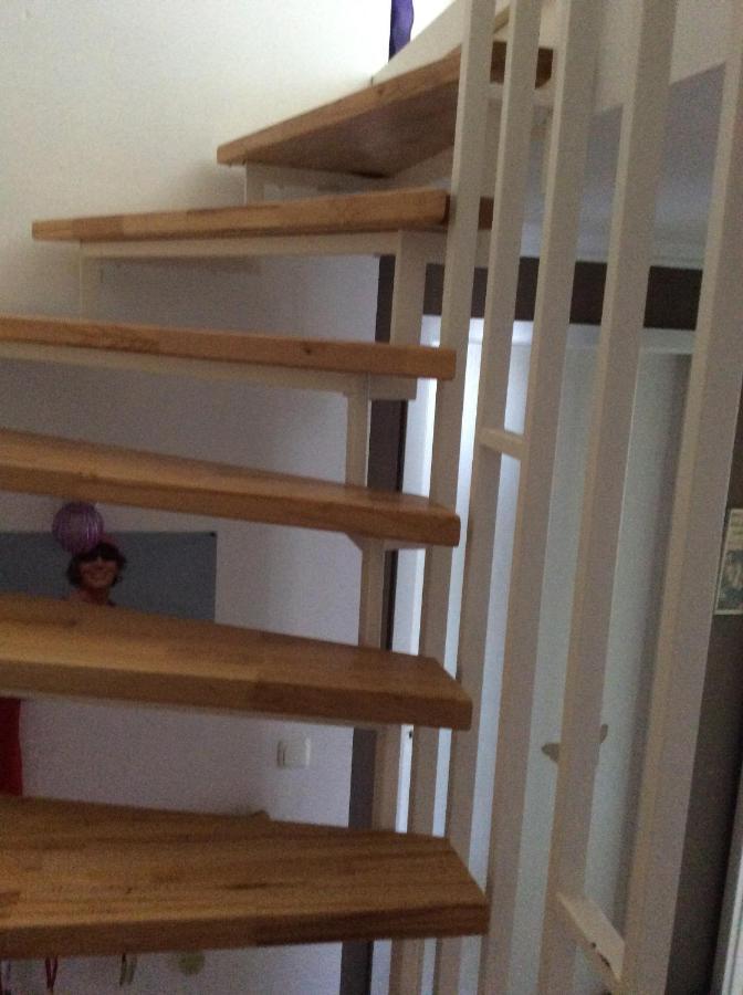 Dachstudio Mit Bad Und Terasse 쾰른 외부 사진